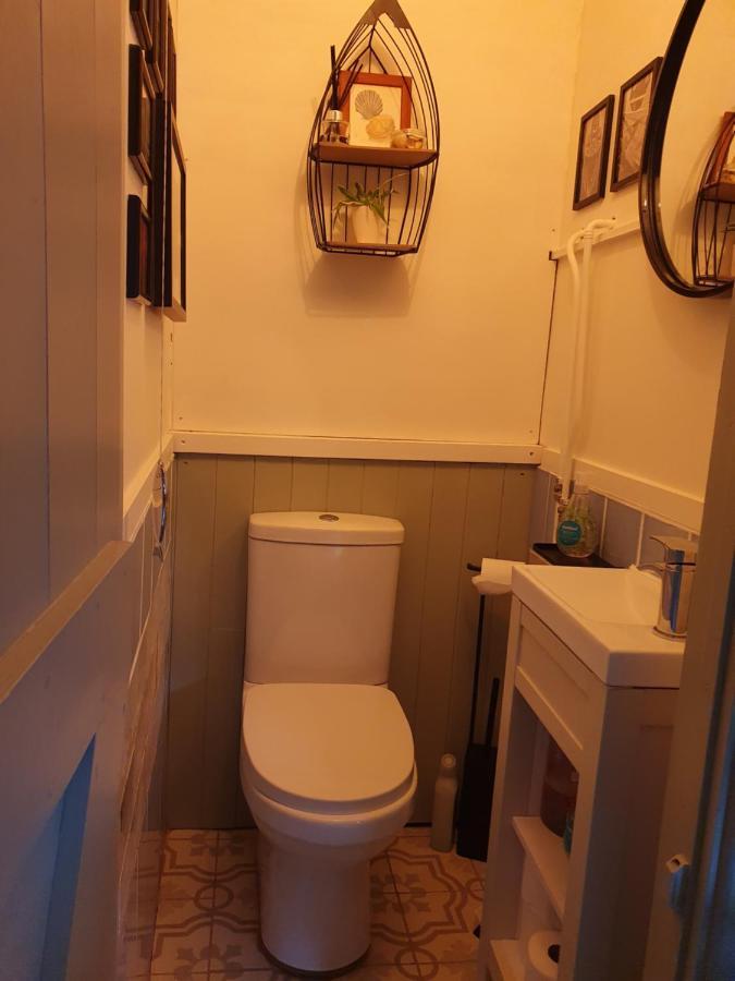 The Poop Deck Villa Upton upon Severn Exterior photo